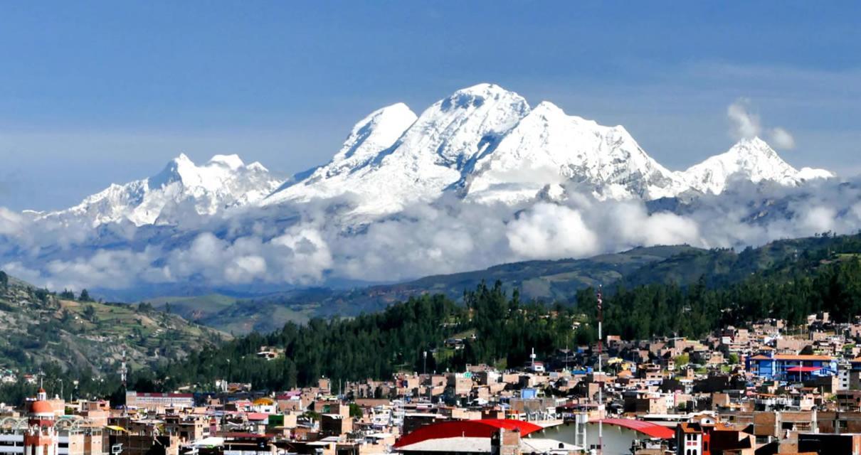 Hotel Valery II Huaraz  Esterno foto